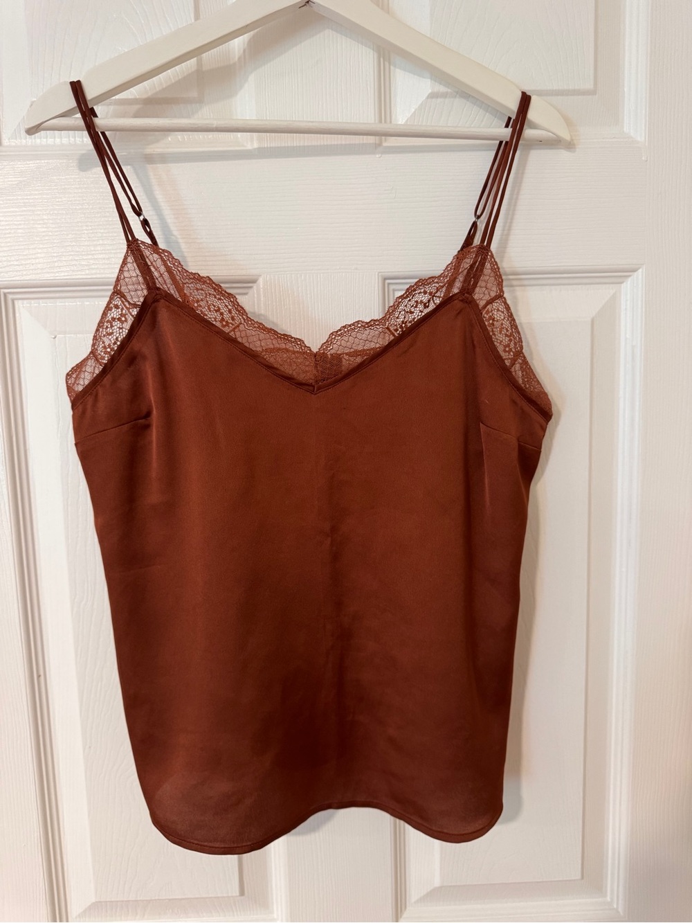 5/25$ Abercrombie & Fitch Rust Brown Satin Lace Trim Cami Size S